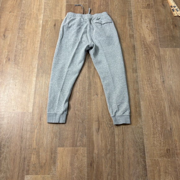 Nike Men's Heather Gray Joggers - Picture 3 of 7